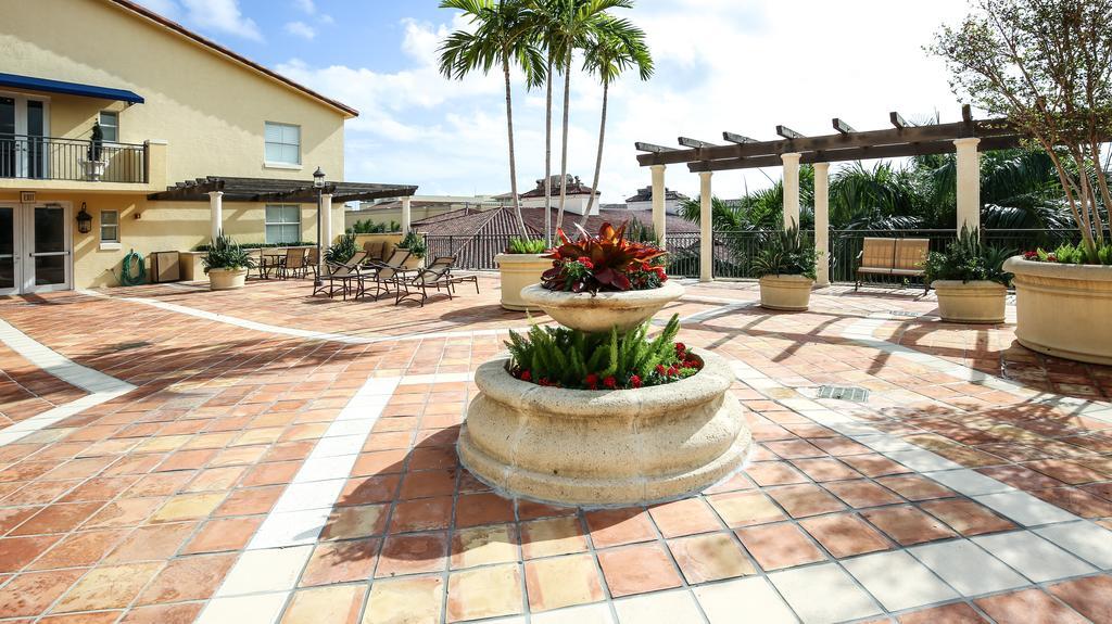 Pelicanstay In Coral Gables Miami Extérieur photo