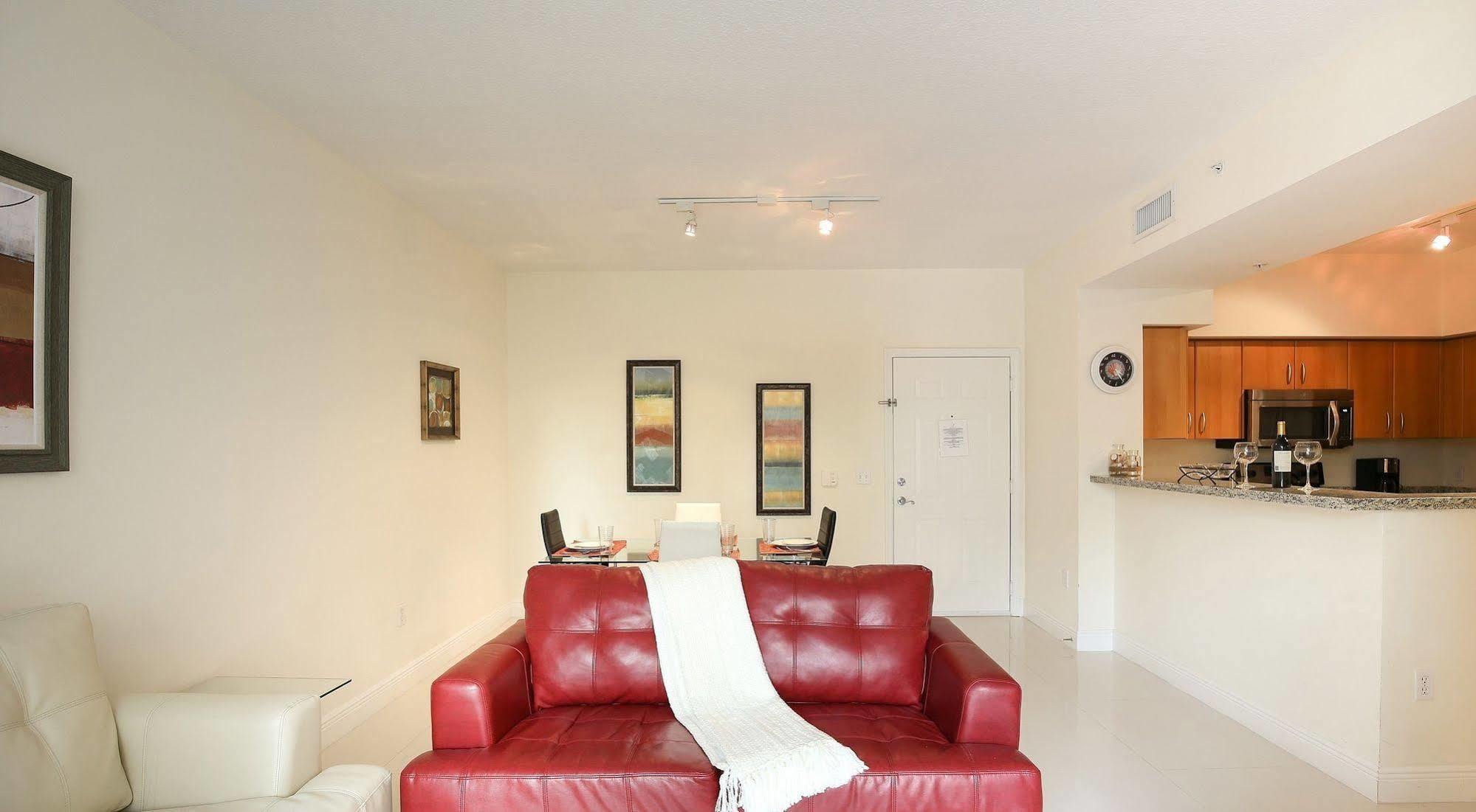 Pelicanstay In Coral Gables Miami Extérieur photo